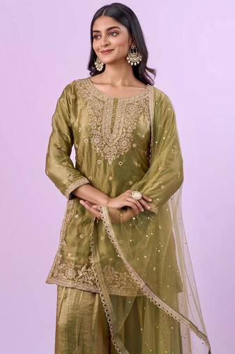 New latest trending embroidery siqunce and daimond hand work  kurta set