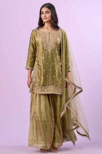 womens wedding wear kurta set