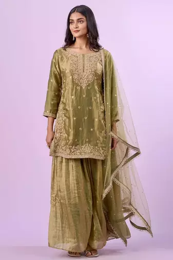 womens wedding wear kurta set