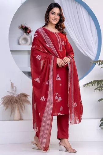Cotton cambric straight kurti-pant-dupatta set