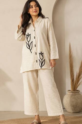 Cotton cambric linen kurti-pant cord set
