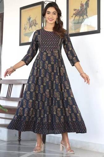 Reyon anarkali gawn