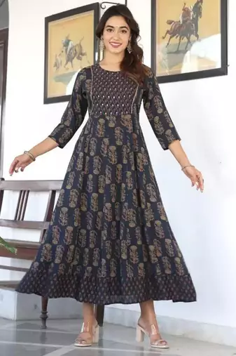 Reyon anarkali gawn