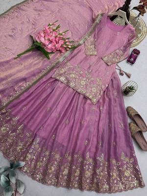 Pink Heavy Embroidery Sequins Work Kurta Set 3