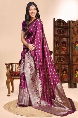 magenta lichi silk blend zari weaving saree with blouse 3