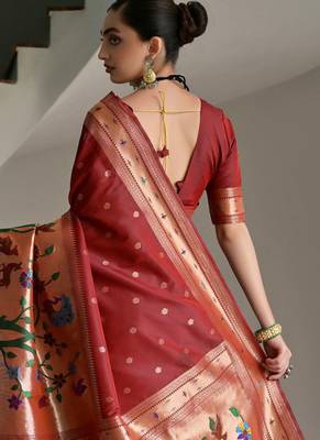maroon silk blend blend paithani woven saree with blouse 4