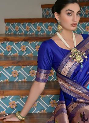 royal blue silk blend paithani woven saree with blouse 4