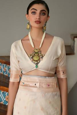 cream silk blend paithani woven saree with blouse 5