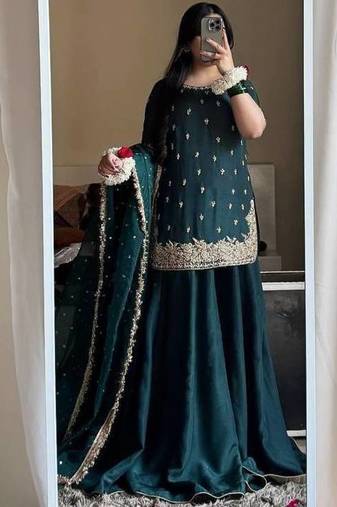 Womens  embroidery sequins work  palazzo  set