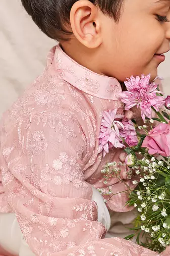 Dusty pink embroidered chanderi kurta set