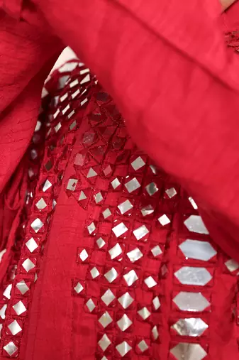 Red embroidered cotton kurta set