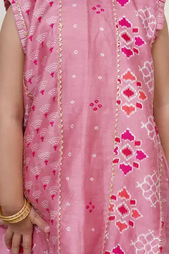 Dusty pink embroidered chanderi kurti set