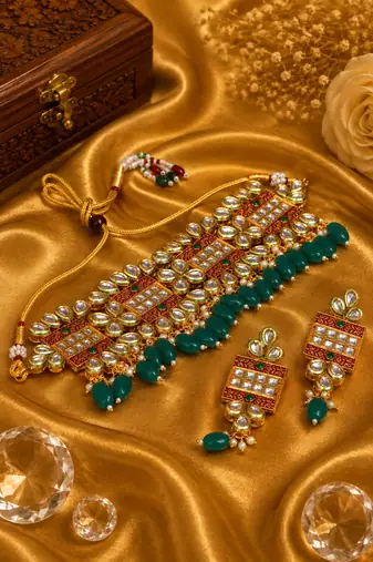 Kundan Meenakari Beaded Choker Necklace Set
