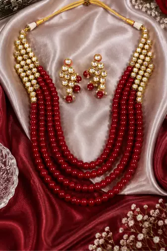 Glamorous Kundan Necklace Set for Women