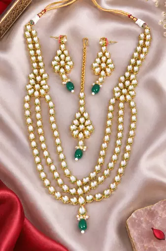 Traditional Maharani Kundan Haar with Earrings