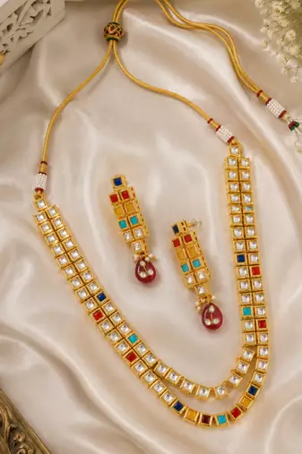 Timeless tradiotional kundan layered necklace