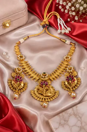 Royal south indian temple stone necklace set