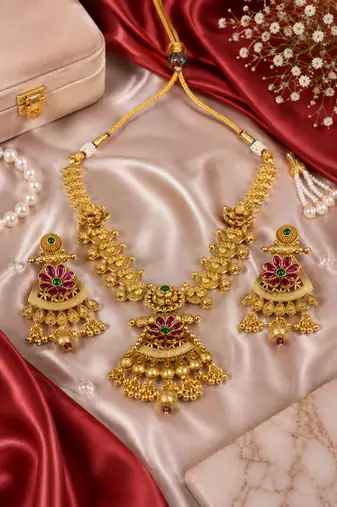 Heritage inspired premium temple necklace