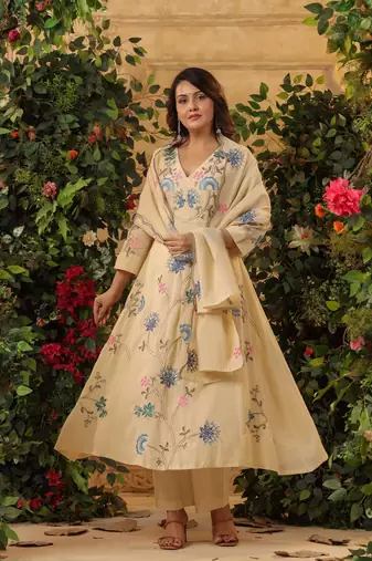 Elegant cream floral embroidered viscose chanderi anarkali suit set for women