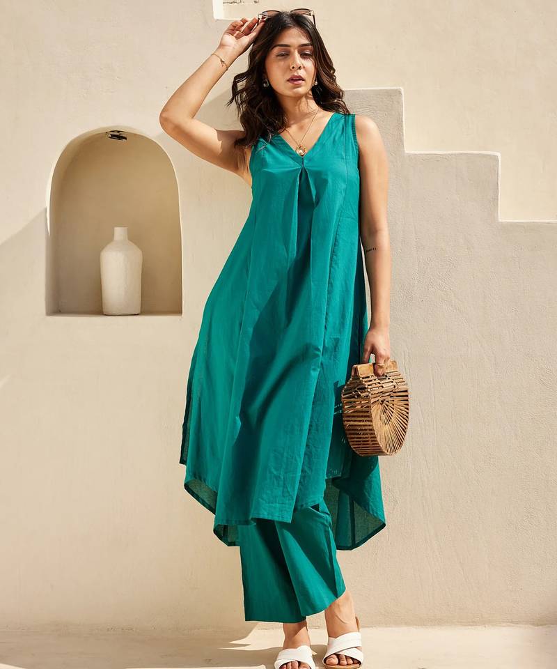 Green solid cotton Kurta set