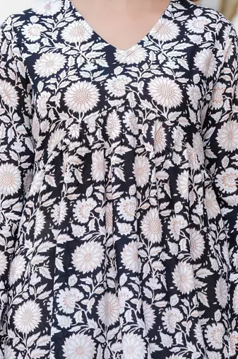 Womens black self design cotton fabric kurtis 3/4 sleeves v-neck