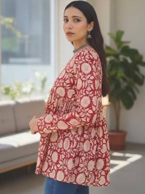Womens maroon self design cotton fabric kurtis 3/4 sleeves v-neck 5