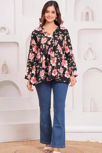 Womens black self design cotton fabric kurtis 3/4 sleeves v-neck