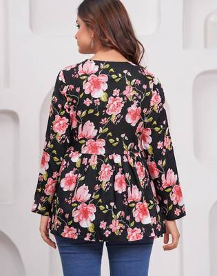 Womens black self design cotton fabric kurtis 3/4 sleeves v-neck 3