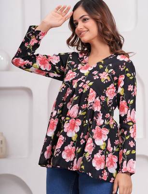 Womens black self design cotton fabric kurtis 3/4 sleeves v-neck 5