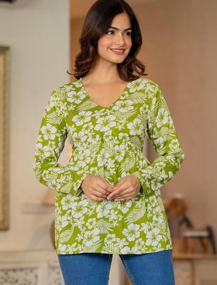 Womens lime green self design cotton fabric kurtis 3/4 sleeves v-neck 2