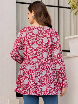 Womens red self design cotton fabric kurtis 3/4 sleeves v-neck 3
