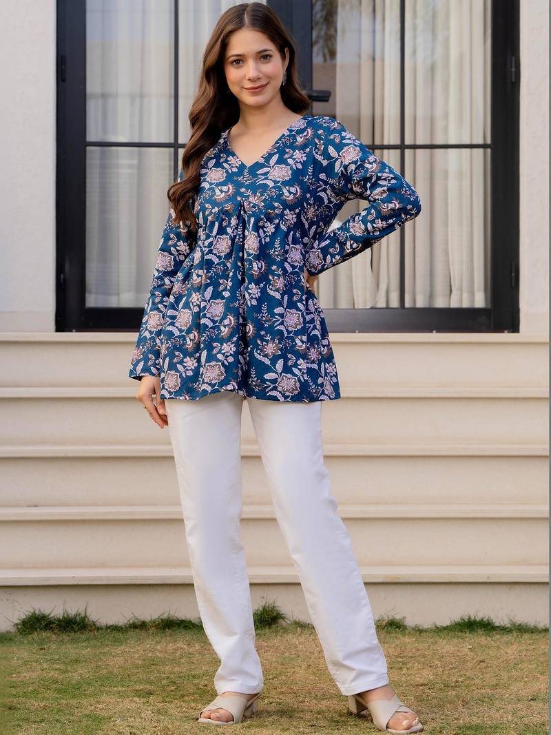 Womens blue self design cotton fabric kurtis 3/4 sleeves v-neck