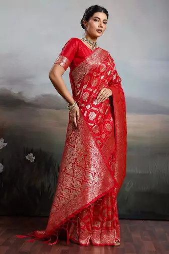 women woven kanjivaram silk blend saree with blouse piece 