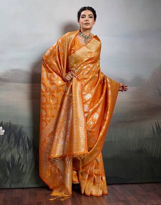 women woven kanjivaram silk blend saree with blouse piece  4