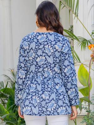 Womens blue self design cotton fabric kurtis 3/4 sleeves v-neck 3