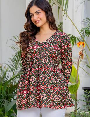 Womens multi self design cotton fabric kurtis 3/4 sleeves v-neck 3