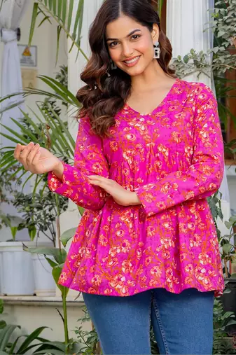 Womens pink self design cotton fabric kurtis 3/4 sleeves v-neck