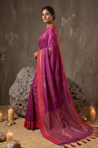 magenta soft silk blend saree for women with red blouse 