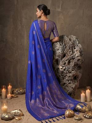 royal blue soft silk blend saree for women with blue blouse  2