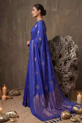 royal blue soft silk blend saree for women with blue blouse 