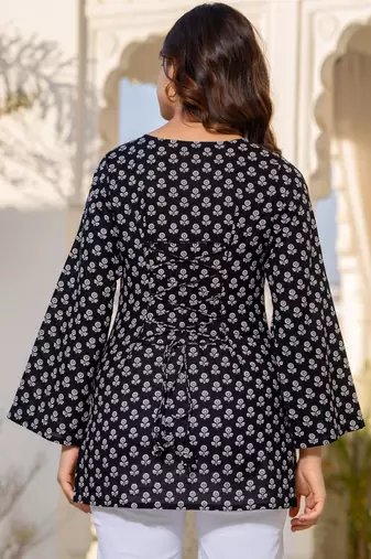 Womens black self design cotton fabric kurtis 3/4 sleeves v-neck