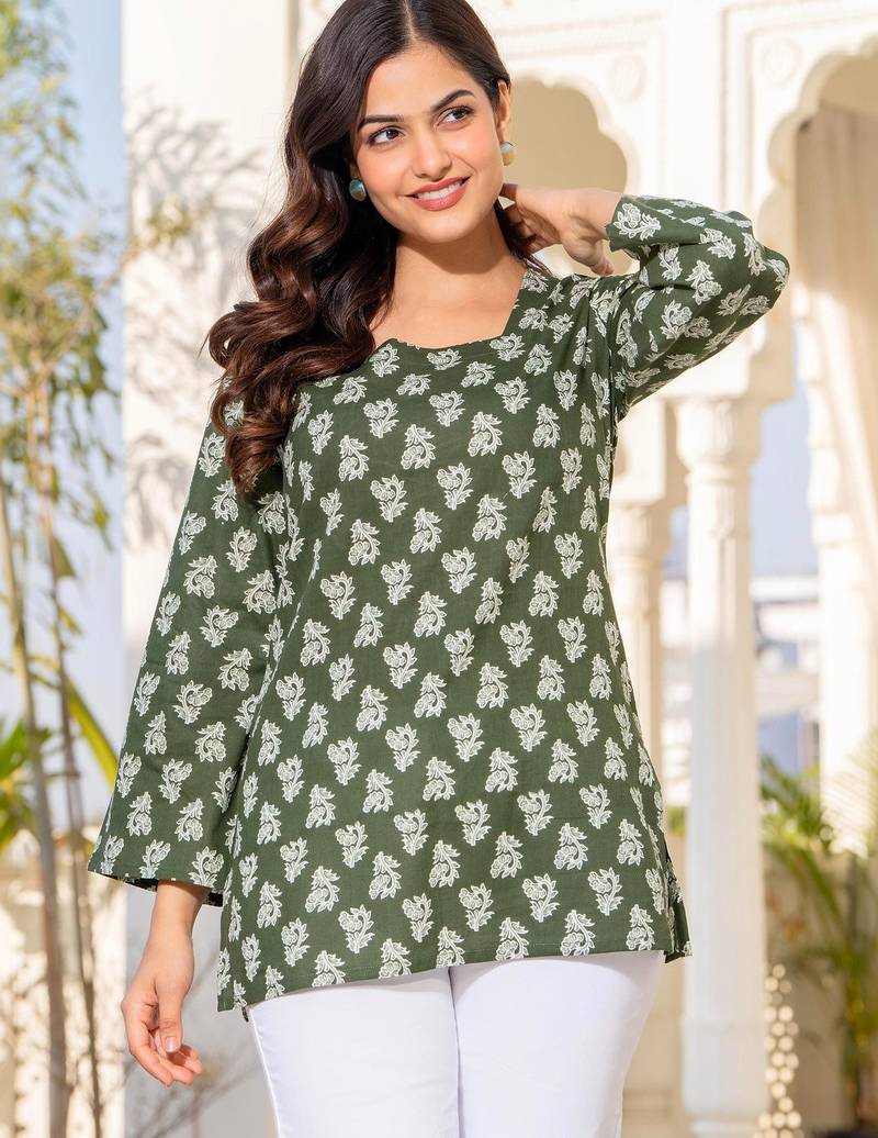 Womens green self design cotton fabric kurtis 3/4 sleeves square neck