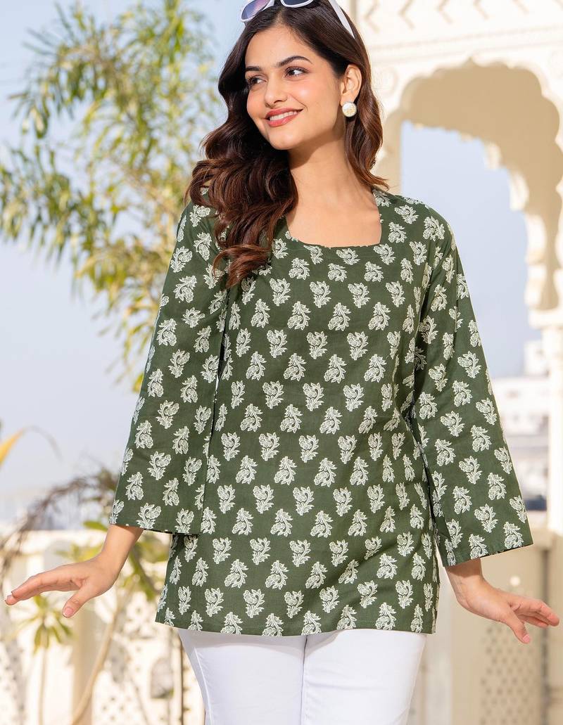 Womens green self design cotton fabric kurtis 3/4 sleeves square neck