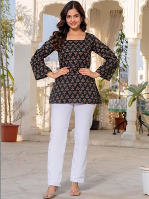 Womens black self design cotton fabric kurtis 3/4 sleeves square neck 4