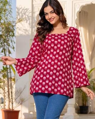 Womens maroon self design cotton fabric kurtis 3/4 sleeves square neck 5