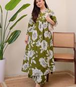 Womens olive self design cotton fabric co-ords 3/4 sleeves v-neck