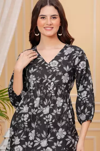Womens black self design cotton fabric kurtis 3/4 sleeves v-neck