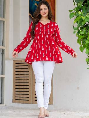 Womens red self design cotton fabric kurtis 3/4 sleeves v-neck 4