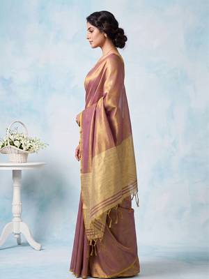 women mauve blue & gold-toned solid tissue silk blend shimmer saree 3