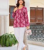 Womens maroon self design cotton fabric kurtis 3/4 sleeves v-neck